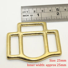 Afbeelding in Gallery-weergave laden, 1 x Solid Brass Horse Halter Square 3-Sided Halter Bridle Buckles Equestrian equipment Leather Craft DIY Hardware Accessory
