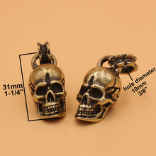 Carica l&#39;immagine nel visualizzatore di Gallery, B 1x Retro Brass Punk Skull Pendant Necklace Key Ring Pendant Creative Gifts leather bag wallet chain diy decoration 31mm (1-1/4&quot;)