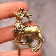 A 1pcs Solid Brass Sika-deer Charm Pendant Table Decors Leather Craft DIY Decoration Keyring Animals Gift CLOXY