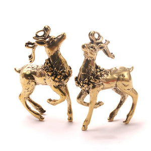 A 1pcs Solid Brass Sika-deer Charm Pendant Table Decors Leather Craft DIY Decoration Keyring Animals Gift CLOXY