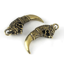 Carregar imagem no visualizador da galeria, A 1pcs Retro Brass Dragon Pendants myth Animals Pendant Necklace Jewelry Leather Craft Bag Purse Leather Belt Decoration Parts