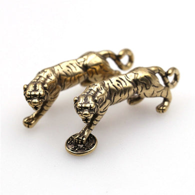 B 1x Retro Brass Punk Tiger Pendant Necklace Key Ring Pendant Creative Gifts leather bag wallet chain diy decoration 51mm (2