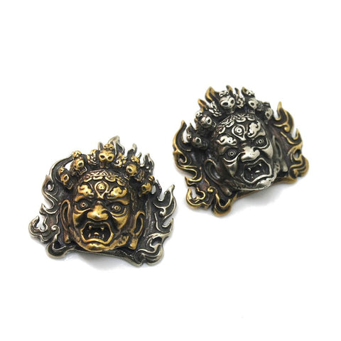 B 2 Pcs Brass Evil Myth Design Conchos Screw Back Rivets Leather Craft Bag Wallet Garment Decoration Cool Punk Style