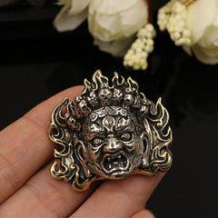 B 2 Pcs Brass Evil Myth Design Conchos Screw Back Rivets Leather Craft Bag Wallet Garment Decoration Cool Punk Style