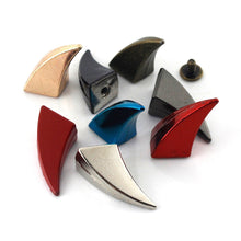 Afbeelding in Gallery-weergave laden, 2 pcs Zinc Alloy Rivets Shark Fin Punk Garment Rivets Screwback stud For Leather Craft Handbag Purse DIY Hardware Accessories