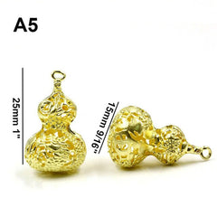 A 1pcs Brass Keyring Various Styles Cute Charms Pendants Jewelry Hardware DIY Leather Crafts for Gifts Toy High Quality