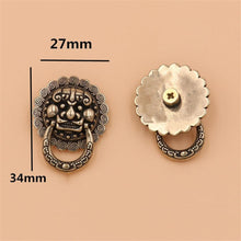 Load image into Gallery viewer, 2Pcs Brass Lion Mythical Creatures Design Conchos Screwback Rivets Leather Craft Bag Wallet Chain Ring Connector Decor